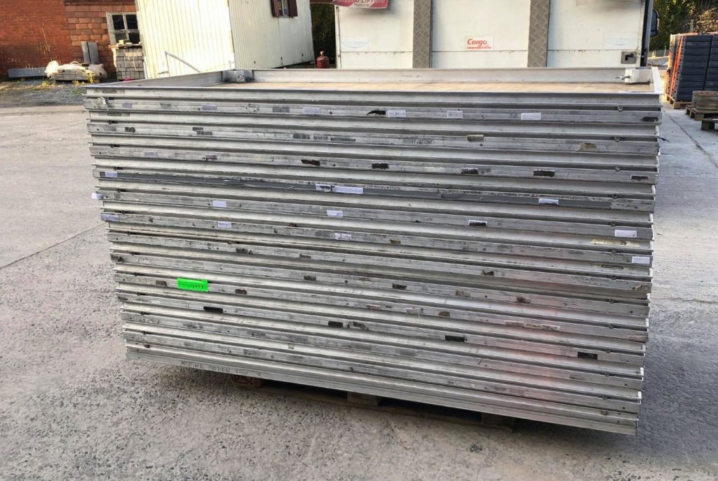 Location Podium / Praticable